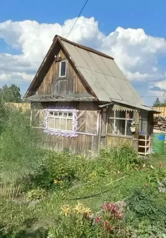 Дом в Свердловская область, Кушва ул. Шляхтина (16 м) - Фото 1