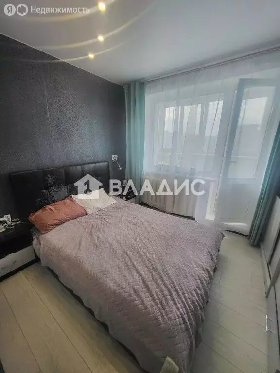 3-комнатная квартира: Нижний Новгород, улица Юлиуса Фучика, 7 (64 м) - Фото 1
