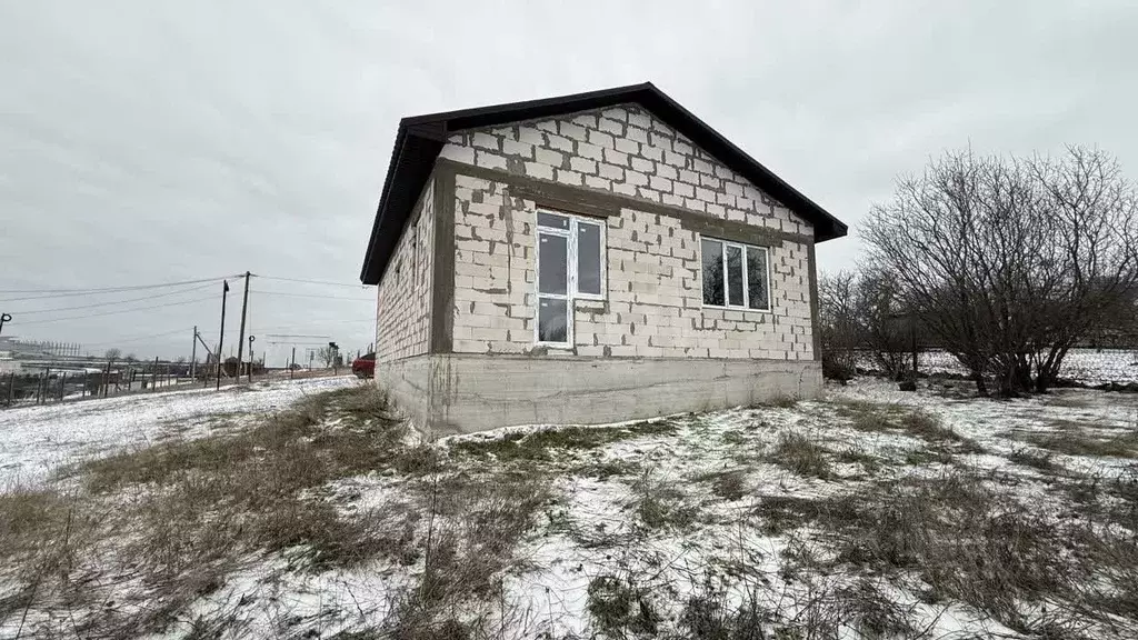 Дом в Крым, Симферопольский район, 3-й массив садовые участки ул. ... - Фото 1
