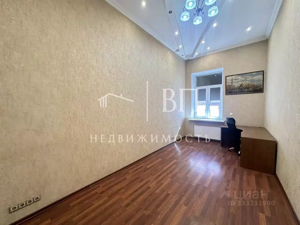 2-к кв. Санкт-Петербург 9-я Васильевского острова линия, 42 (72.0 м) - Фото 1