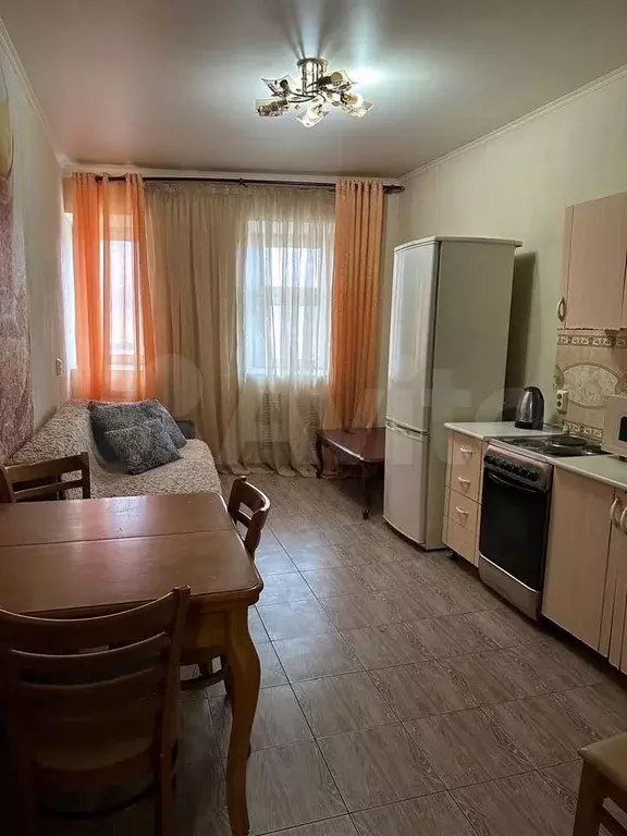 2-к. квартира, 58 м, 7/15 эт. - Фото 0