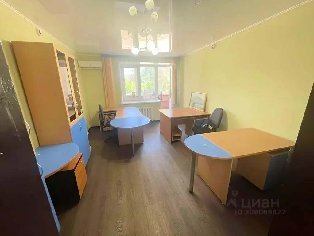 Офис в Татарстан, Елабуга ул. Строителей, 23 (70 м) - Фото 2