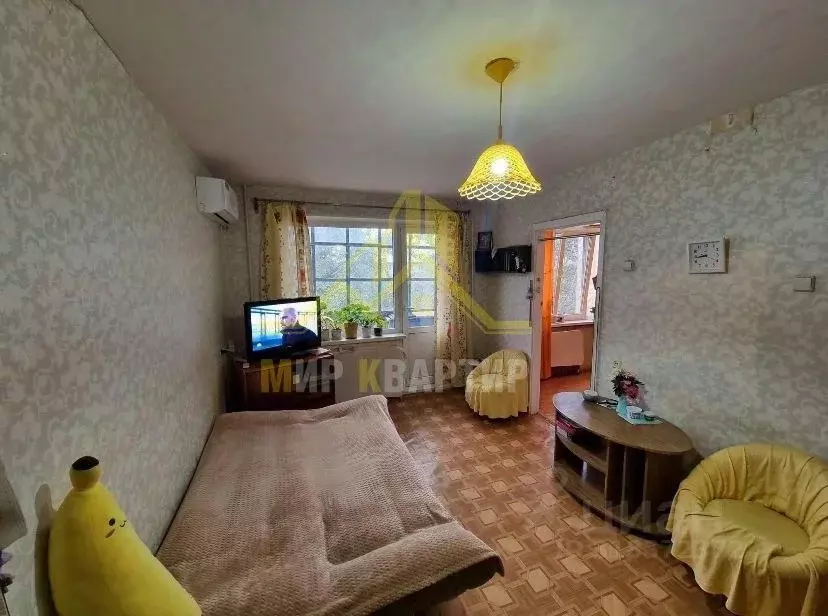 3-к кв. Оренбургская область, Орск Орский просп., 25 (46.7 м) - Фото 1