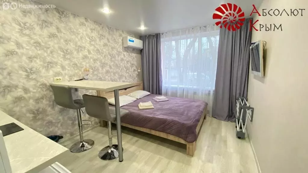 1-комнатная квартира: Феодосия, улица Калинина, 33 (21 м) - Фото 0