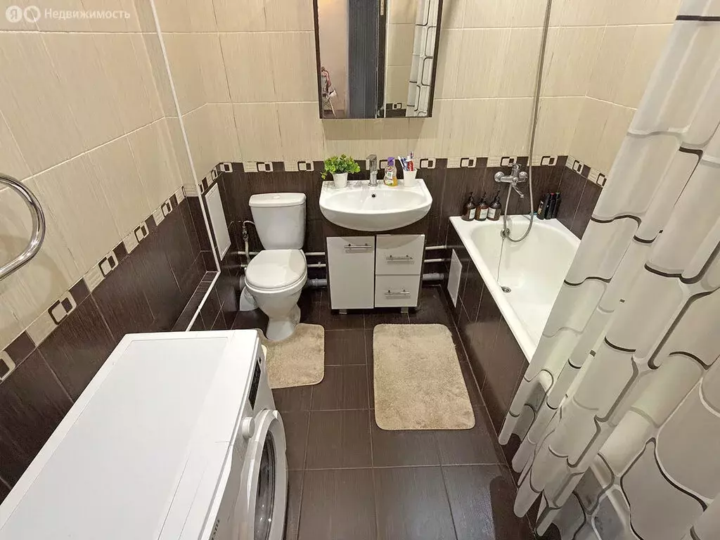 2-комнатная квартира: Славянск-на-Кубани, улица Победы, 276к1 (64 м) - Фото 1