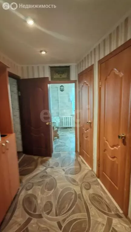 3-комнатная квартира: Стерлитамак, улица Худайбердина, 121 (62 м) - Фото 0