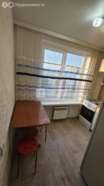 2-комнатная квартира: Нижнекамск, Вокзальная улица, 2А (42 м) - Фото 1