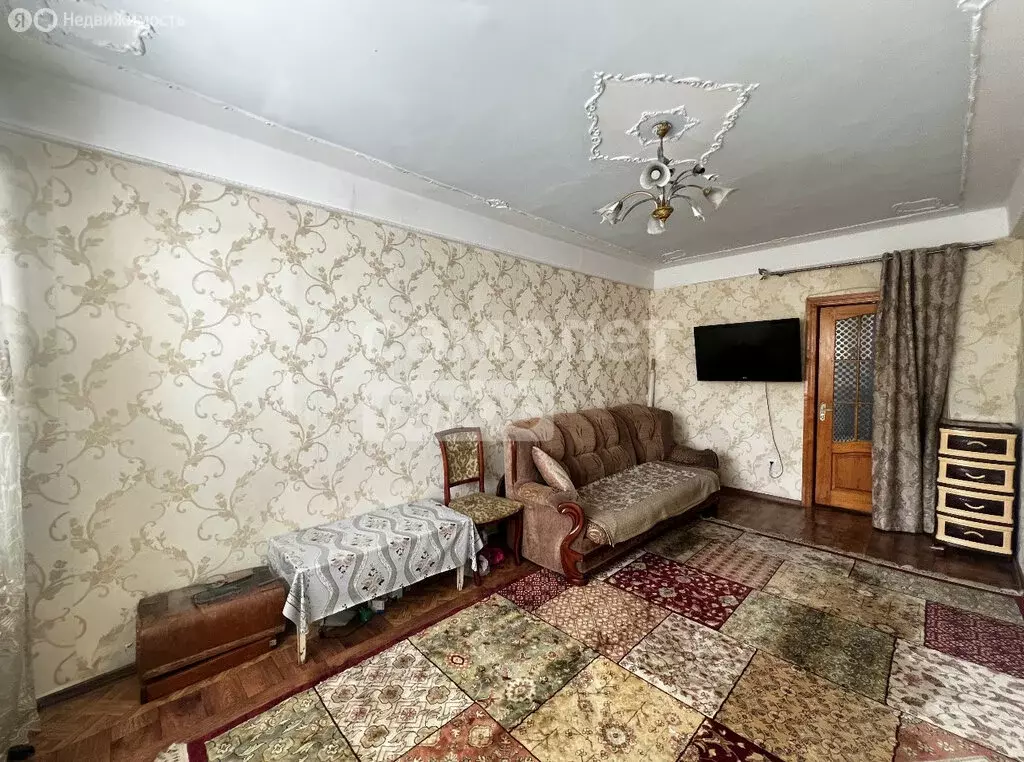 3-комнатная квартира: Махачкала, проспект Амет-хана Султана, 19Ак3 (78 ... - Фото 2