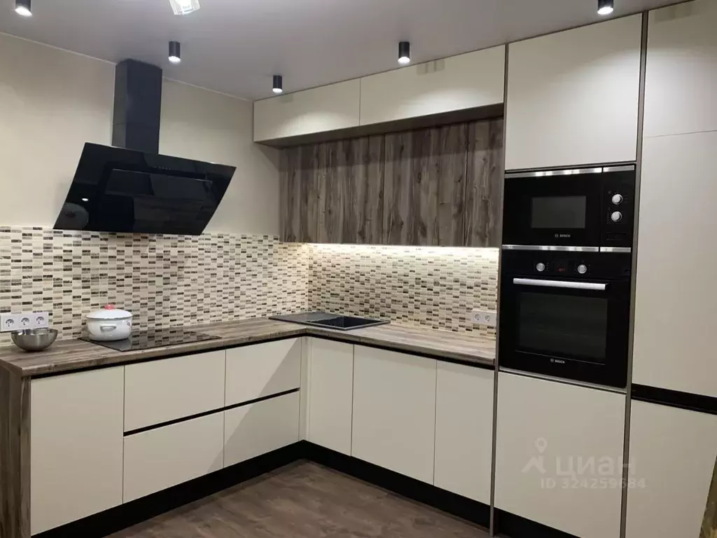 3-к кв. Тверская область, Конаково ул. Александровка, 7 (80.0 м) - Фото 1