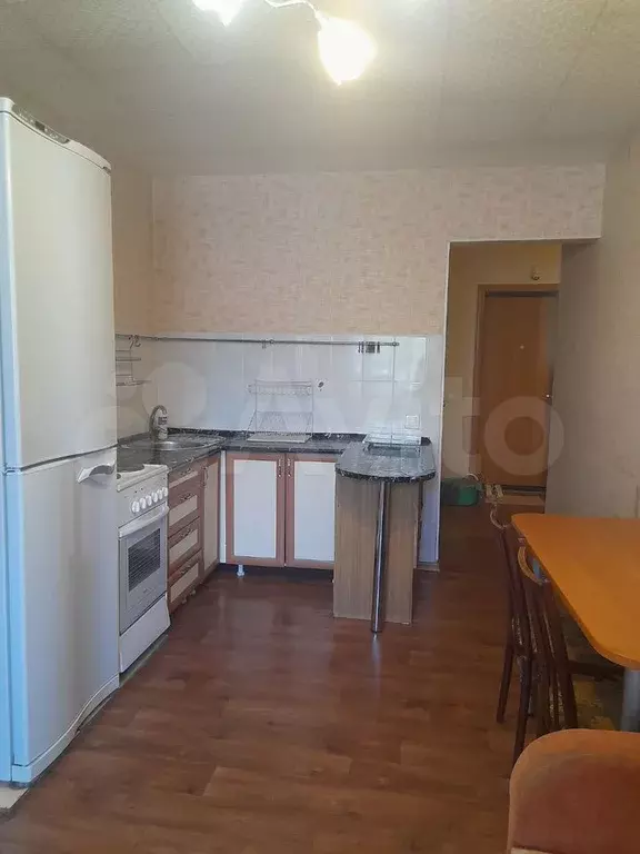 1-к. квартира, 42 м, 2/10 эт. - Фото 0