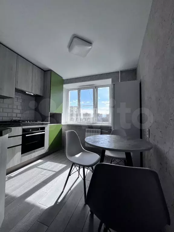 2-к. квартира, 60 м, 8/9 эт. - Фото 1