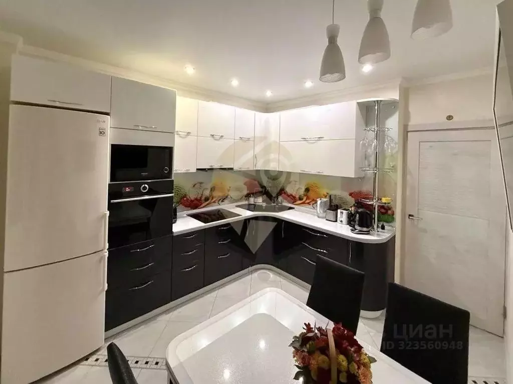 2-к кв. Белгородская область, Старый Оскол Дубрава мкр, 3 кв-л, 12 ... - Фото 0