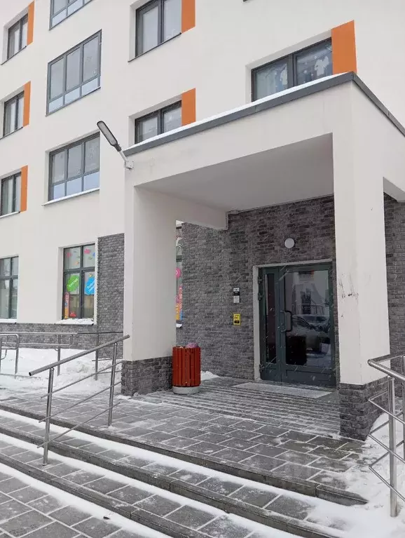 3-к кв. Свердловская область, Верхняя Пышма ул. Щорса, 8 (80.0 м) - Фото 2