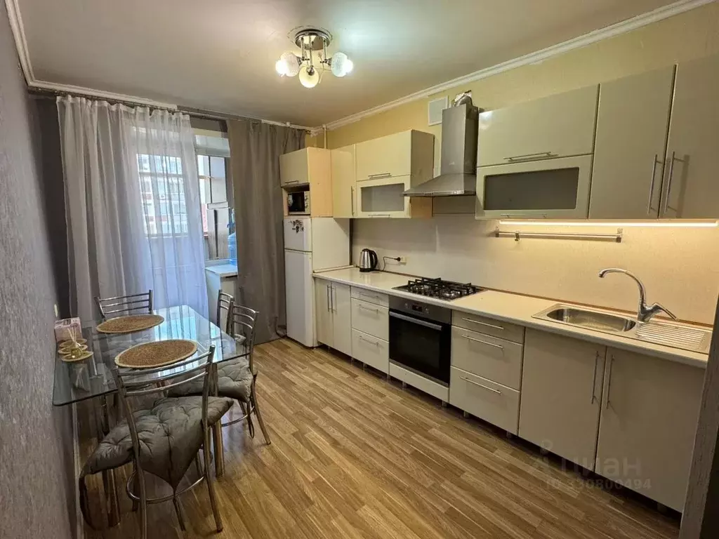 1-к кв. Татарстан, Казань ул. Юлиуса Фучика, 82 (34.4 м) - Фото 1