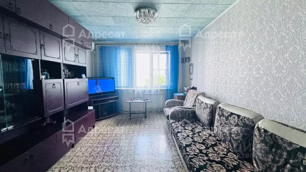 3-к кв. Волгоградская область, Волгоград бул. Энгельса, 29 (68.1 м) - Фото 0
