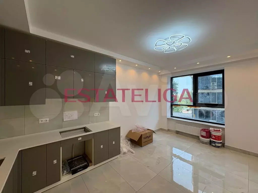 2-к. квартира, 60 м, 7/33 эт. - Фото 0