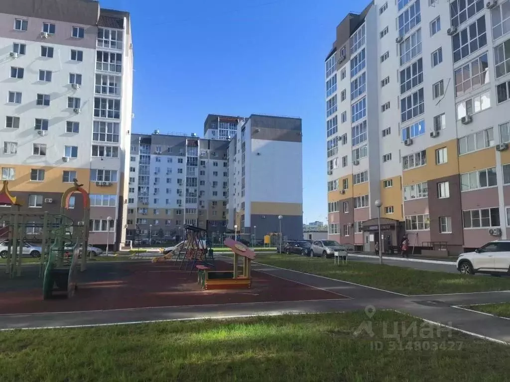 1-к кв. Самарская область, Тольятти Революционная ул., 53 (53.0 м) - Фото 1