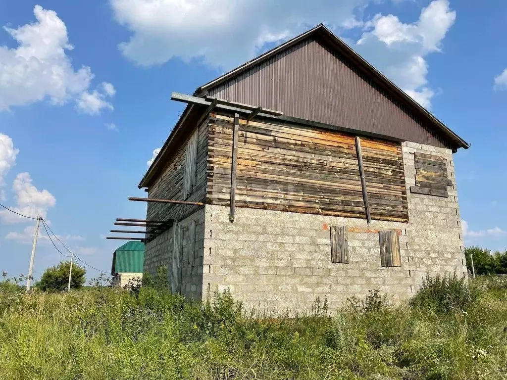 Дом в Свердловская область, Талица ул. Микоян, 16 (130 м) - Фото 1