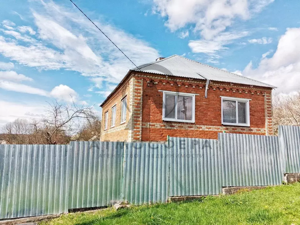 Дом в Краснодарский край, Апшеронск Социалистический пер. (133 м) - Фото 1