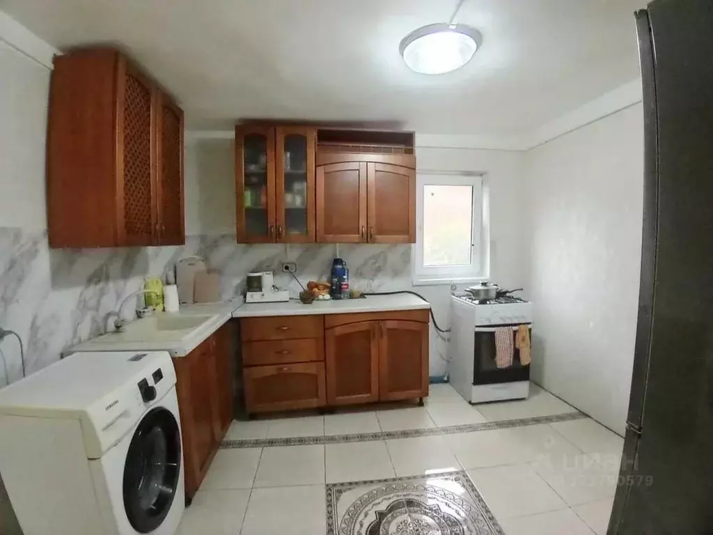 Дом в Краснодарский край, Абинский район, Ахтырское городское ... - Фото 1