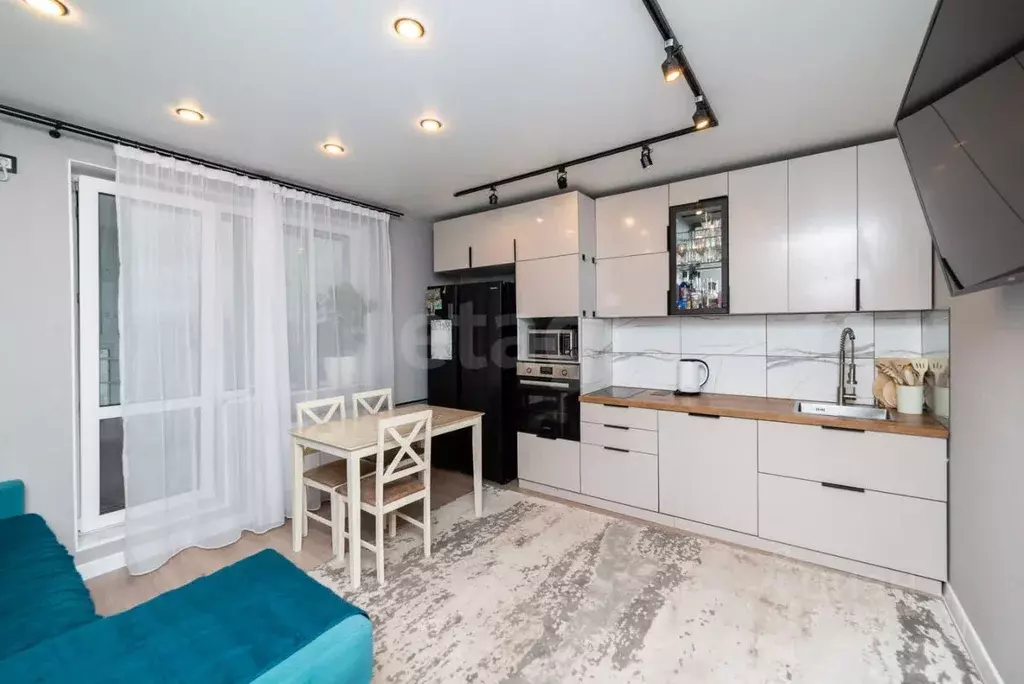 2-к кв. Курганская область, Курган Заозерный жилрайон, 12-й мкр, 25 ... - Фото 1