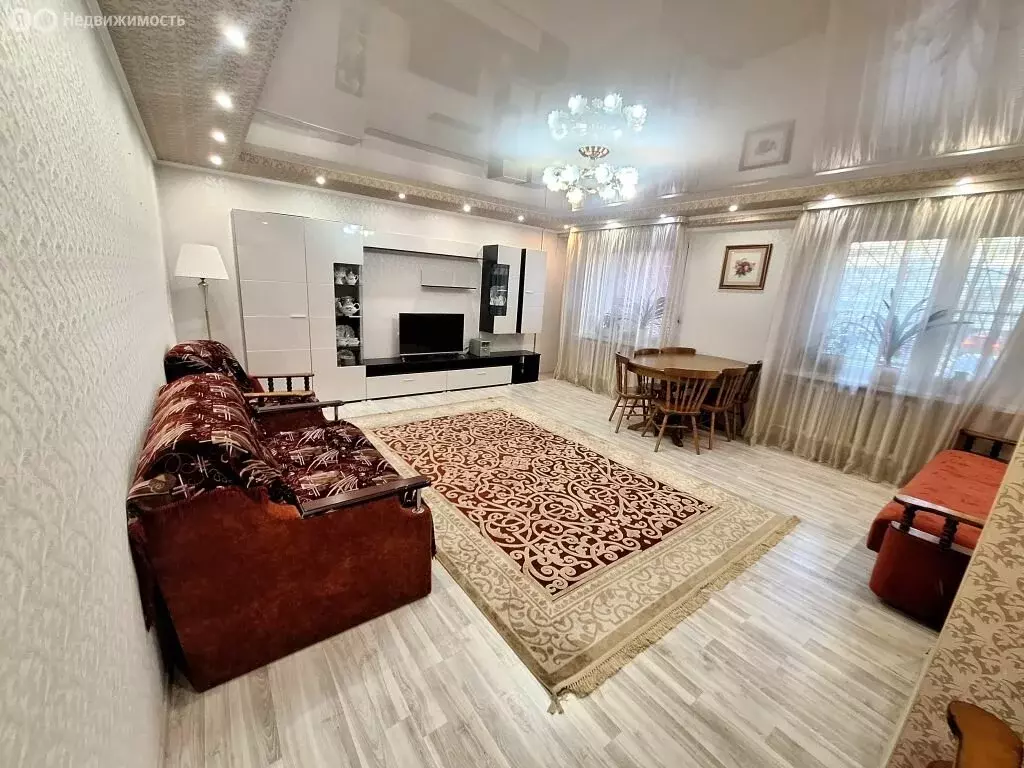 3-комнатная квартира: Нижний Новгород, улица Аркадия Гайдара, 26 (87.7 ... - Фото 2