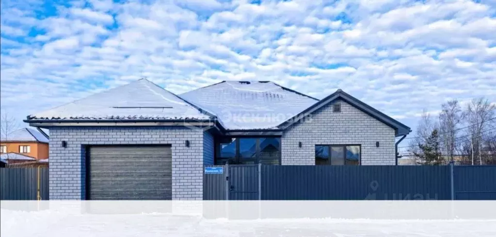 Дом в Тюменская область, Тюменский район, с. Кулаково ул. Кипарисовая ... - Фото 1