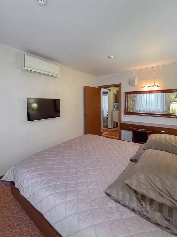 2-к кв. Челябинская область, Челябинск ул. Молодогвардейцев, 34 (60.0 ... - Фото 2