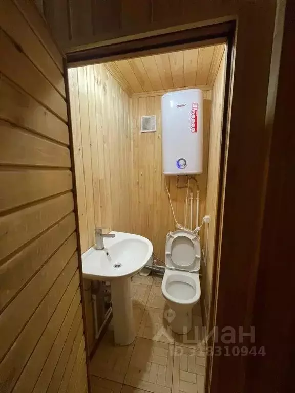 Комната Бурятия, Тункинский район, пос. Аршан ул. Пушкина, 100А - Фото 1