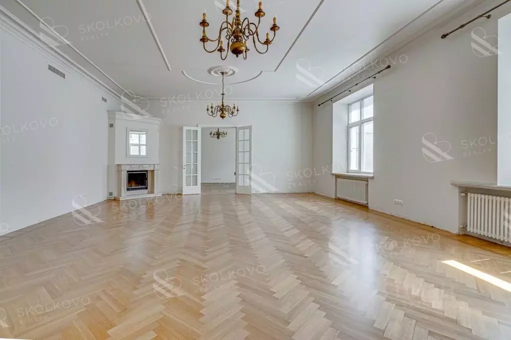 6-к кв. Москва пер. Романов, 5 (350.0 м) - Фото 0