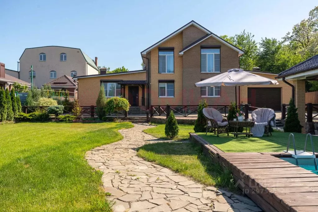 Дом в Ростовская область, Ростов-на-Дону 4-й Раскатный пер., 53 (245 ... - Фото 1