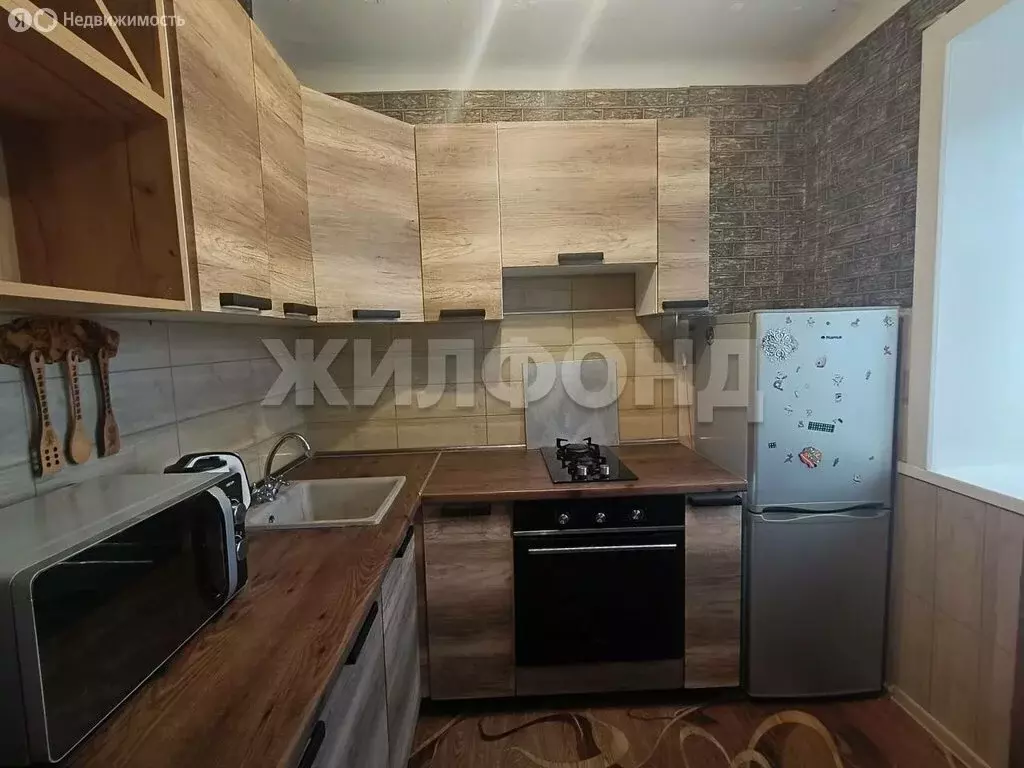 2-комнатная квартира: Обь, улица ЖКО Аэропорта, 9 (42.9 м) - Фото 2