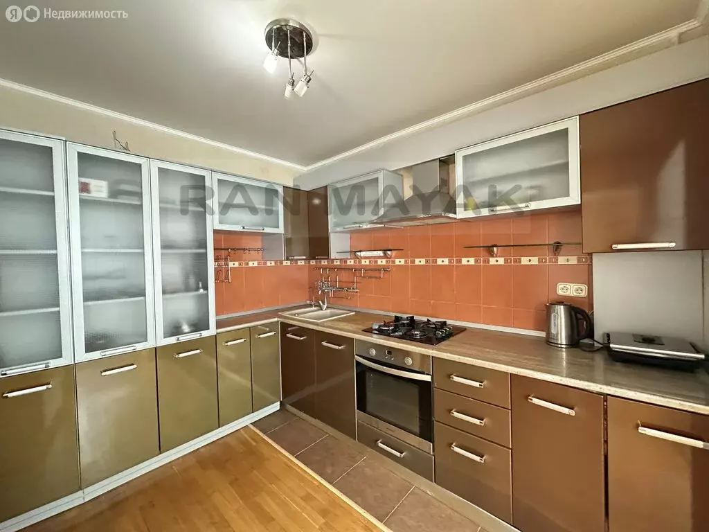 3-комнатная квартира: Майкоп, улица Гайдара, 82к1 (92.6 м) - Фото 2