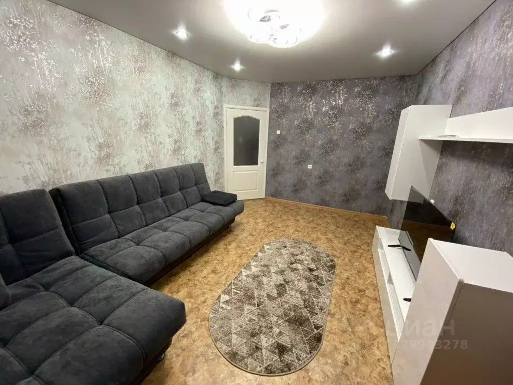 3-к кв. Татарстан, Елабуга 4/5 мкр, ул. Хирурга Нечаева, 16А (70.0 м) - Фото 2