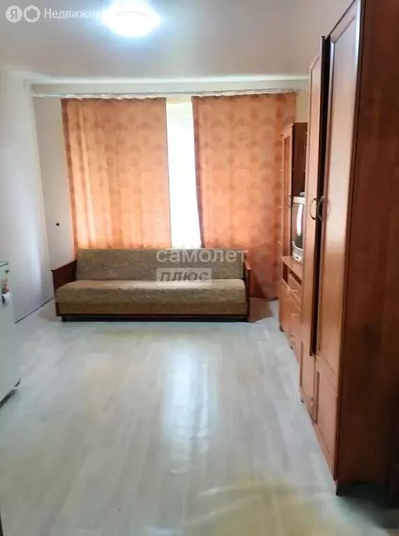 2к в -комнатной квартире (9.6 м) - Фото 0