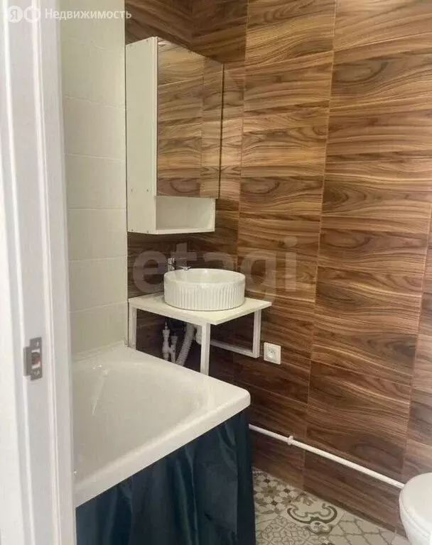 Квартира-студия: Нижний Новгород, улица Сергея Тюленина, 6 (14 м) - Фото 2