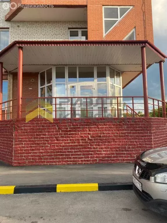 1-комнатная квартира: Омск, улица Рокоссовского, 32 (40 м) - Фото 0