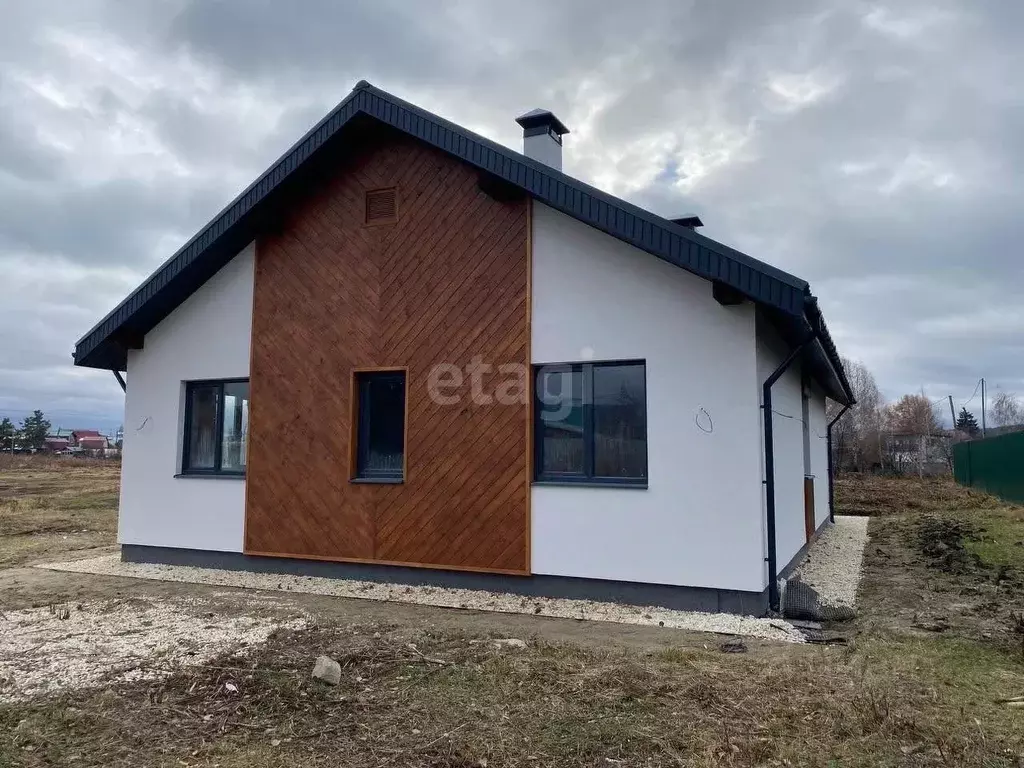 Дом в Свердловская область, Сысертский городской округ, пос. Большой ... - Фото 1