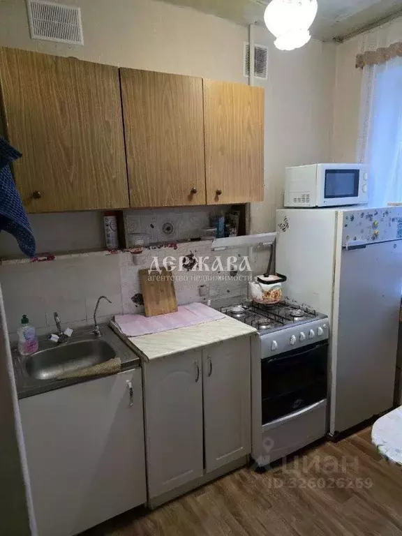 2-к кв. Белгородская область, Старый Оскол Лебединец мкр, 12 (50.0 м) - Фото 1