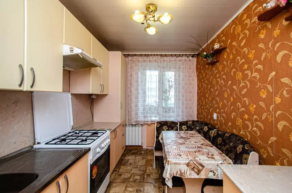 2-к кв. Брянская область, Брянск Уральский пер., 8 (49.0 м) - Фото 2