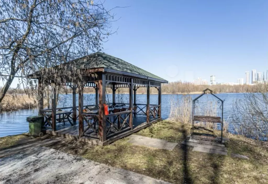 4-к. квартира, 280 м, 2/4 эт. - Фото 0