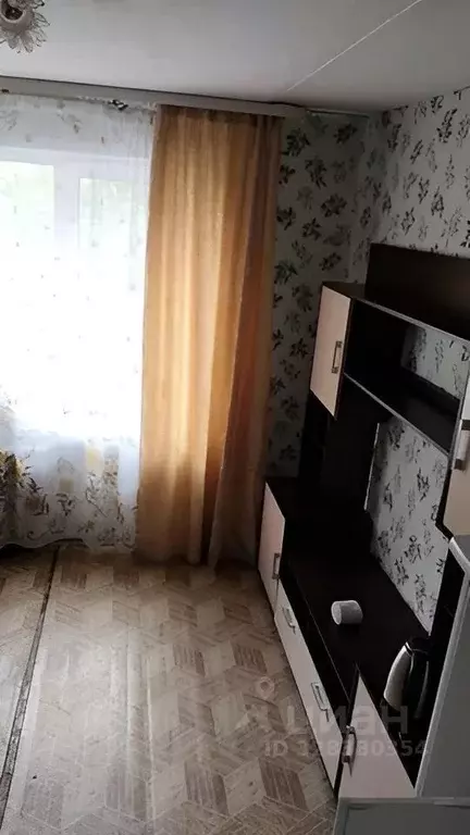 Комната Свердловская область, Екатеринбург ул. Гурзуфская, 18 (12.0 м) - Фото 1