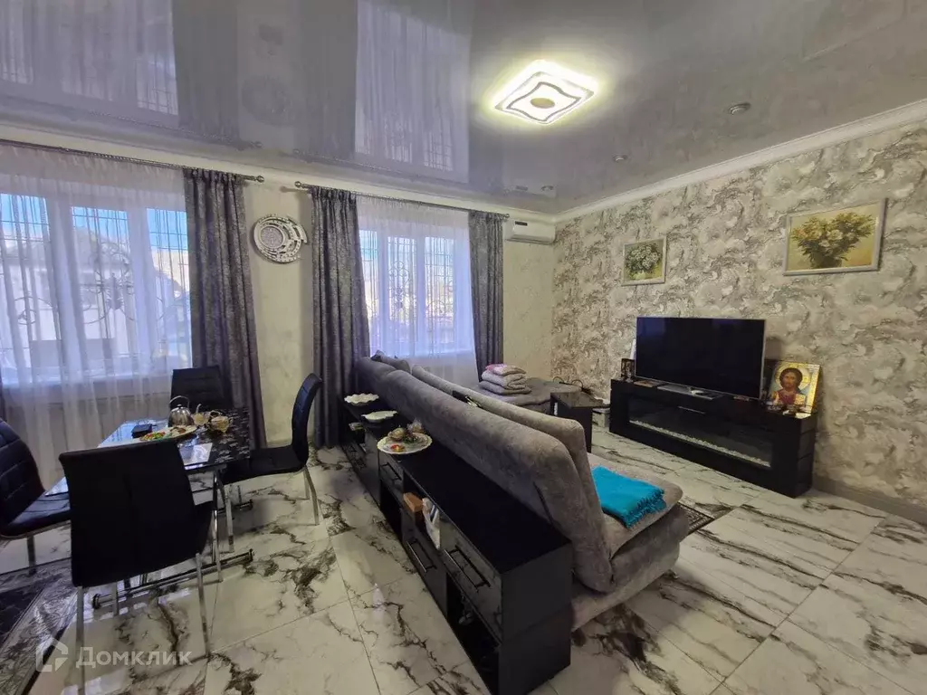 Продаётся 2-к квартира, 62 м - Фото 0
