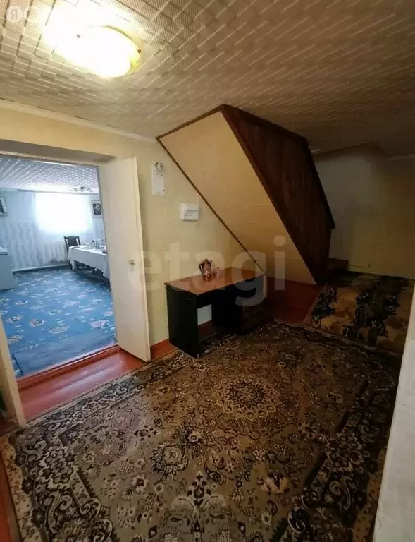 Дом в село Вторые Тербуны, Первомайская улица (260 м) - Фото 2