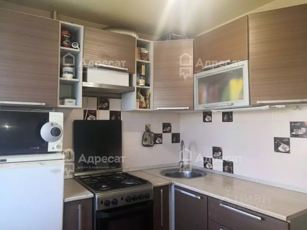 2-к кв. Волгоградская область, Волгоград ул. Остравская, 20 (44.9 м) - Фото 1