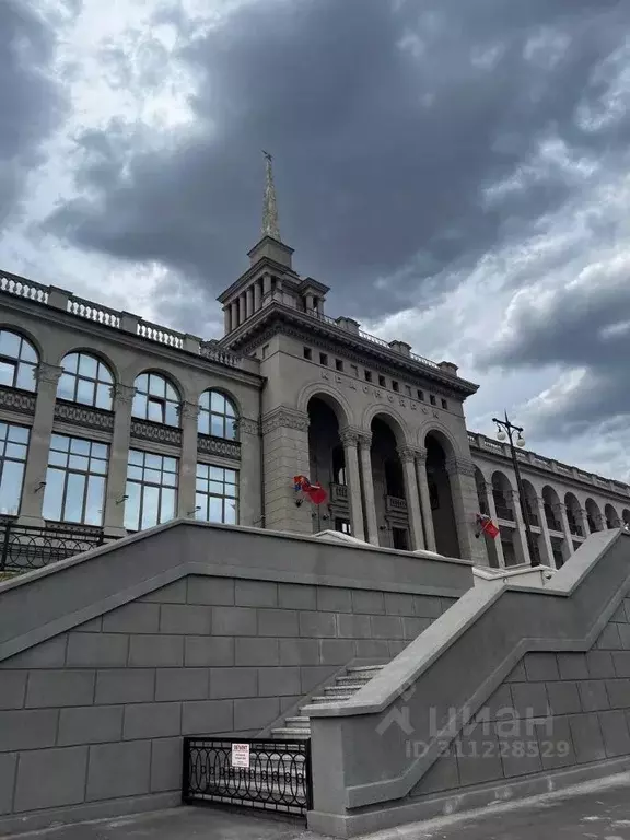 Помещение свободного назначения в Красноярский край, Красноярск ул. ... - Фото 1