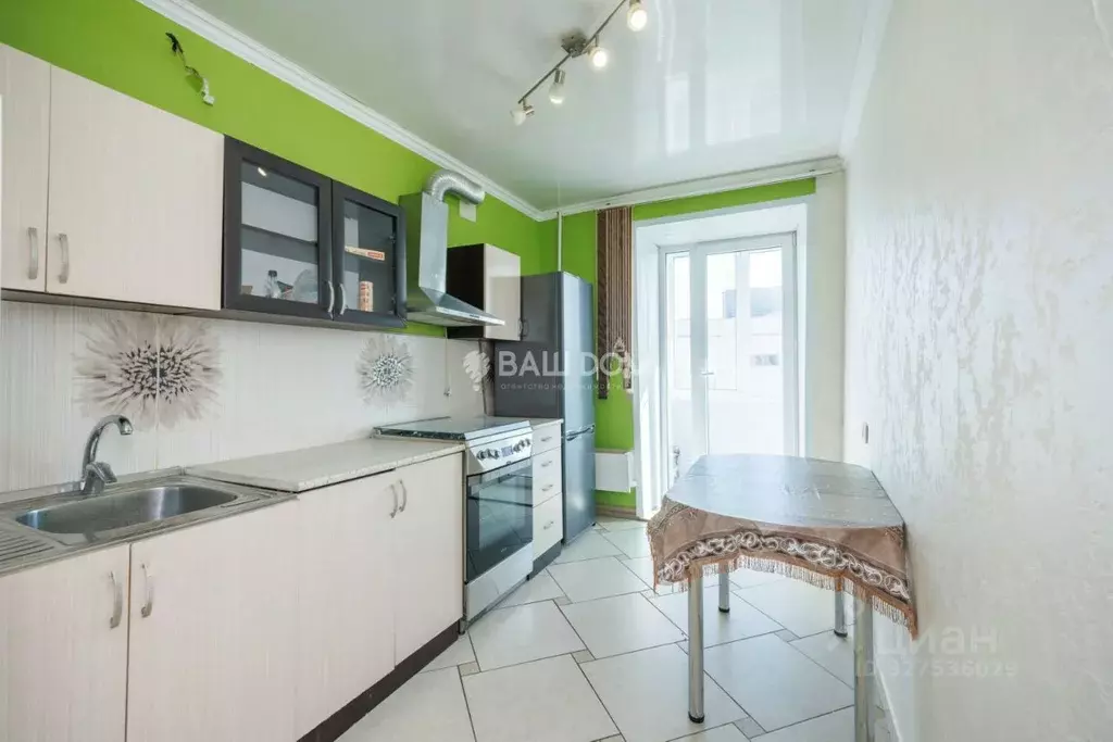 3-к кв. Брянская область, Брянск ул. Брянского Фронта, 20 (63.4 м) - Фото 1