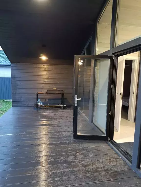 Дом в Ленинградская область, Ломоносовский район, Пениковское с/пос, ... - Фото 2