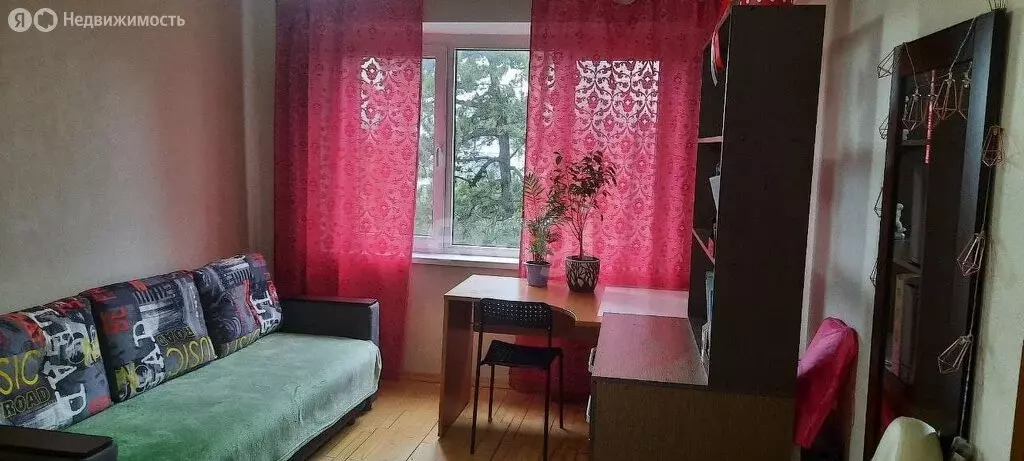 3-комнатная квартира: Сочи, Альпийская улица, 17 (70 м) - Фото 1
