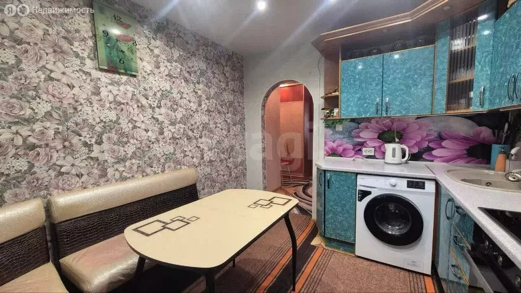 2-комнатная квартира: Тюмень, улица Ватутина, 51 (51.2 м) - Фото 2